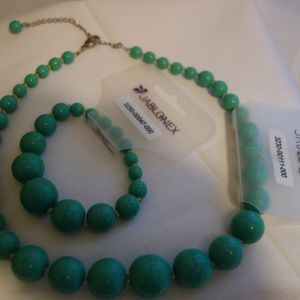 Vintage BOLD Necklace and Bracelet Set. New
